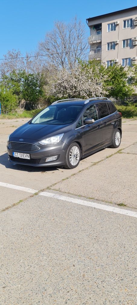 Ford Grand C Max 7 locuri