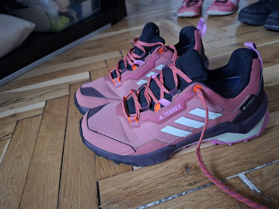 Планински обувки Adidas Terrex