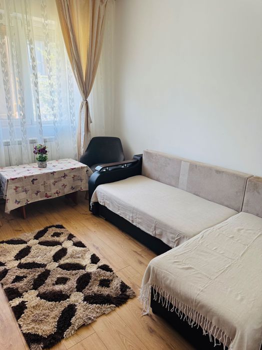 Apartament cu 2 camere de închiriat