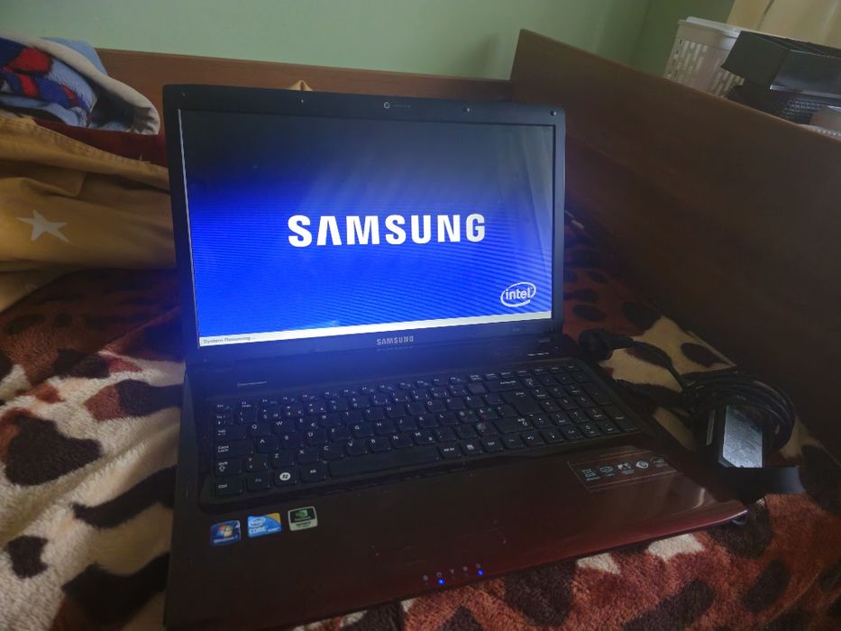 Laptop Samsung ssd placa video dedicata