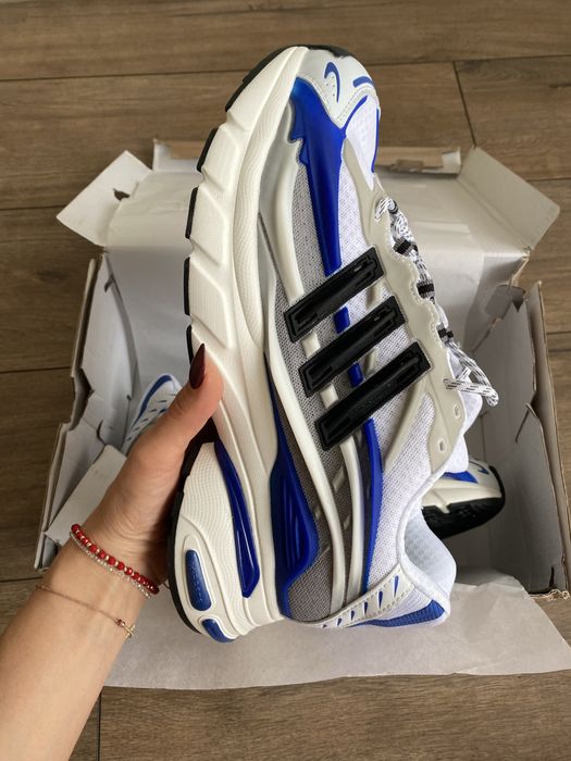 Adidas Jellyfish x Pharrell Willams размер 46