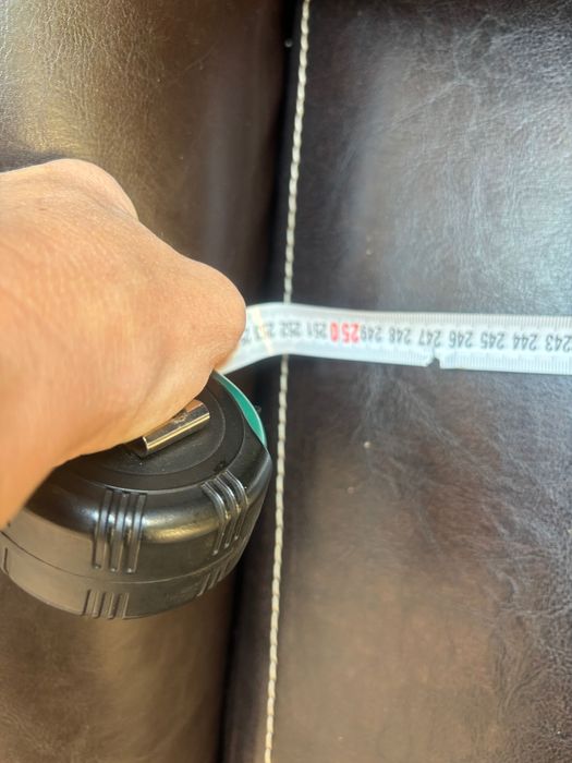 Кожен диван 3 м х 2 м