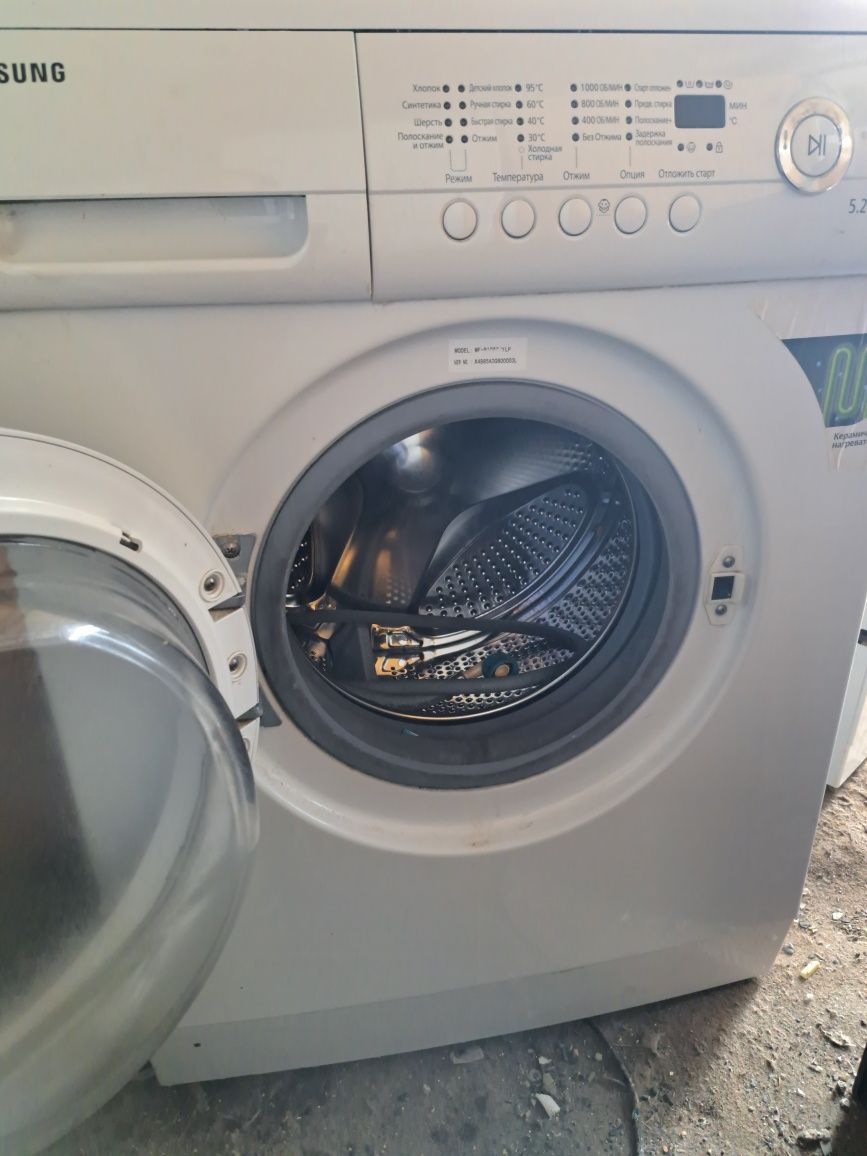Продам стиральные машина samsung 5,2 kg