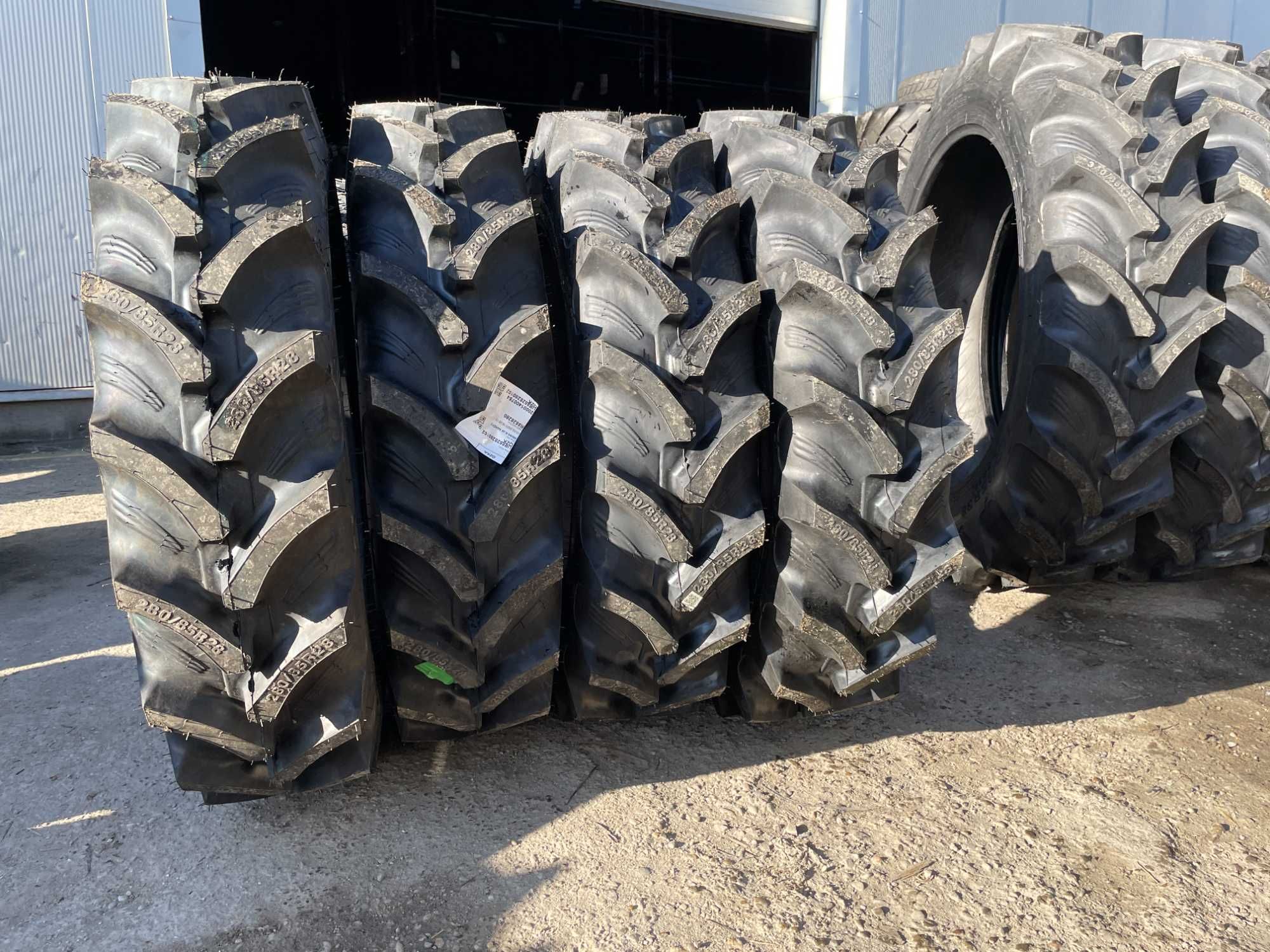 280/85 R28 Cauciucuri noi Radiale de tractor JOHN DEERE 11.2-28