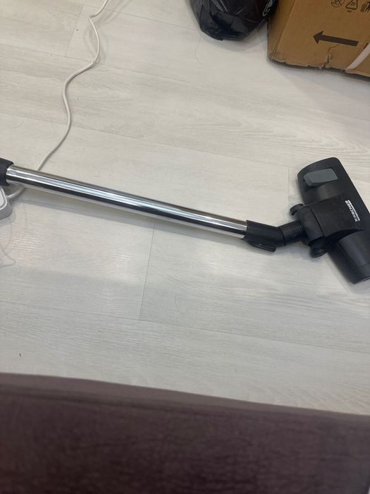 пылесос KARCHER  .