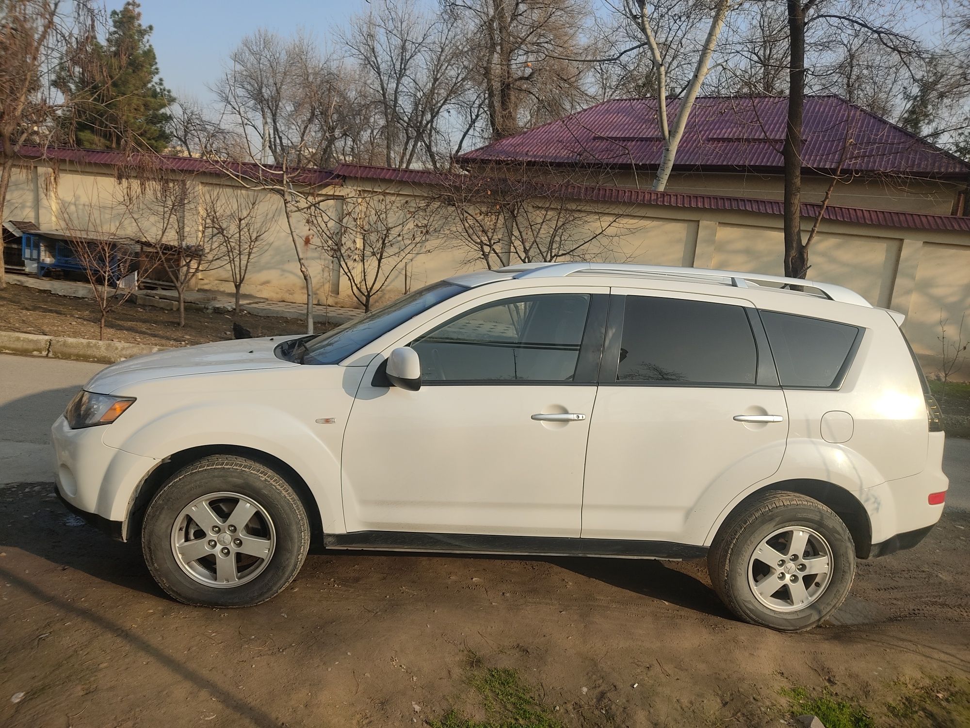 Mitsubishi Outlander 2.4л