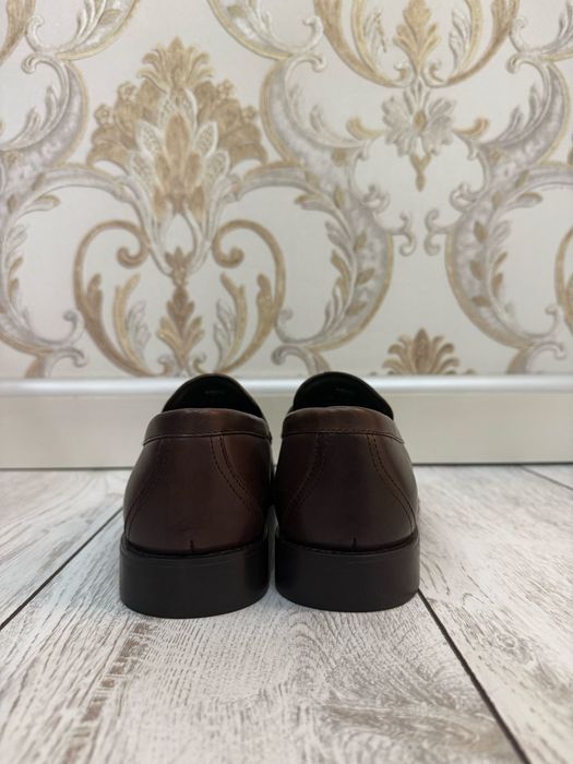 Продам новые туфли из натуральной кожи