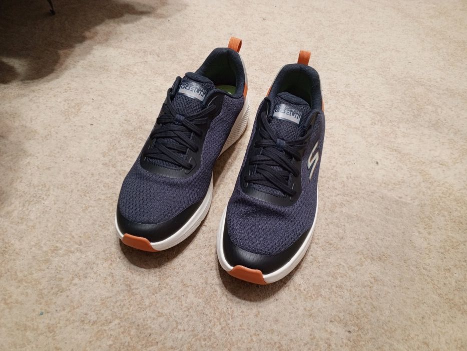 Новые Skechers, оригинал 43 и 46 размер