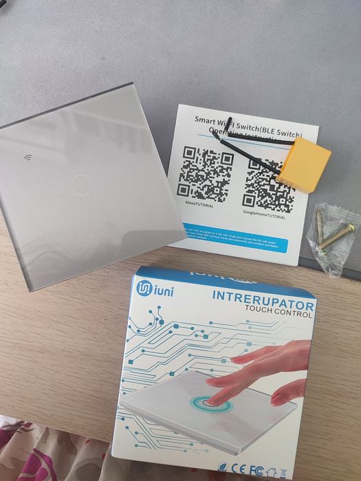 Смарт ключове за осветление