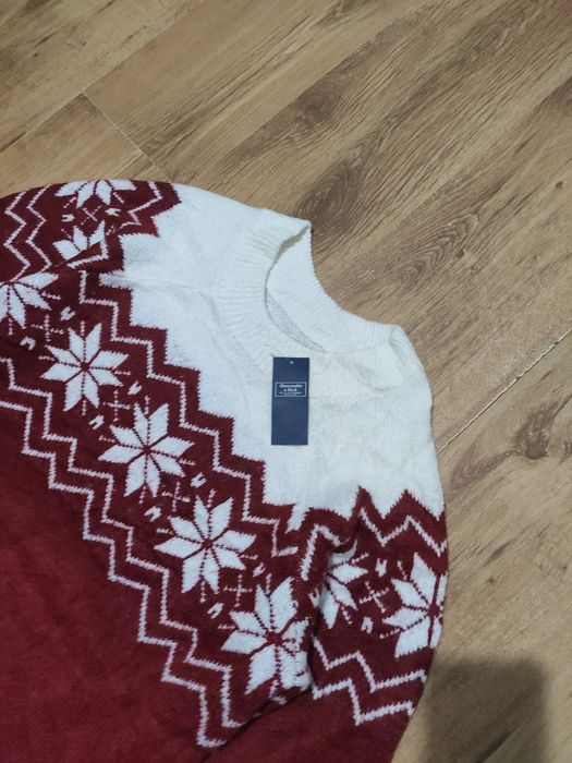 Pulover Abercrombie & Fitch mărimea L