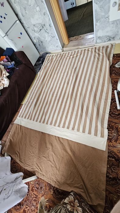 Продам шторы 2 штуки