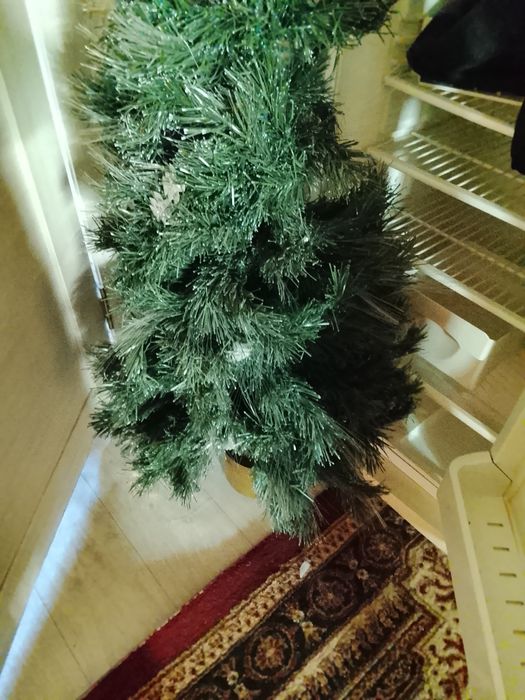 Ёлки искуственные