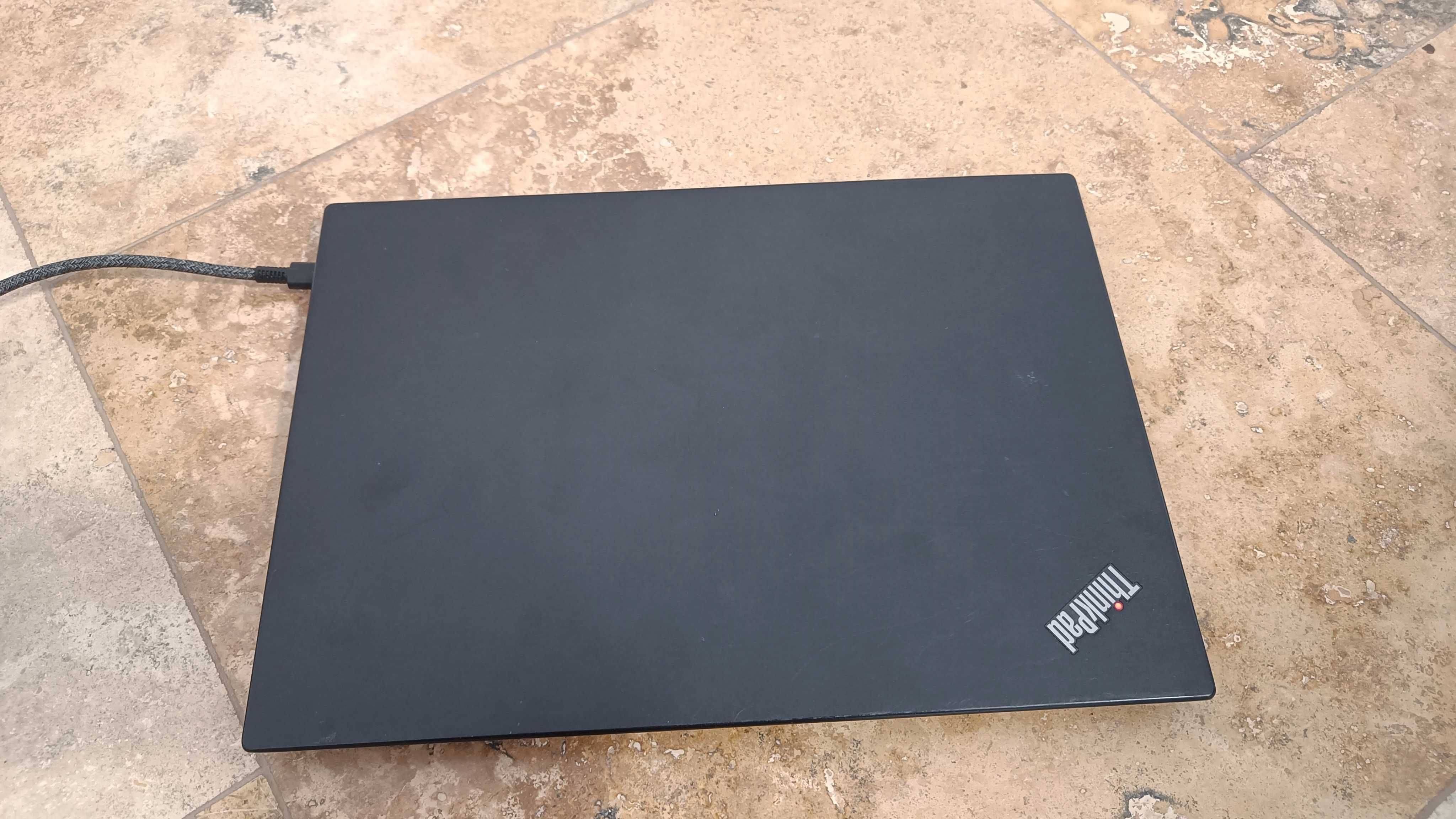Lenovo ThinkPad x13 - AMD Ryzen PRO 4450U