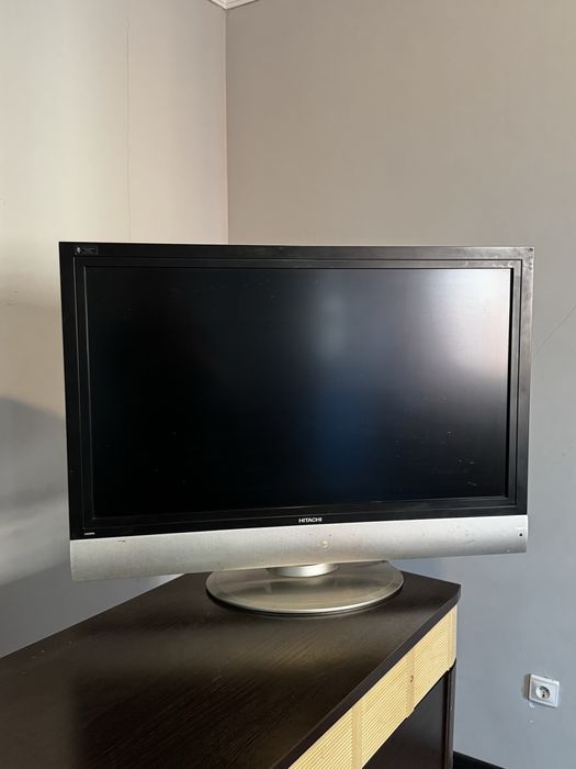 Телевизор Hitachi