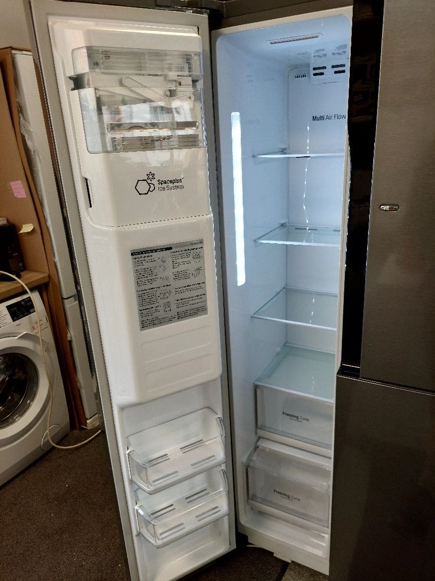 А+++ Хладилник с фризер LG GSJ361DIDV SIDE BY SIDE , 635 литра