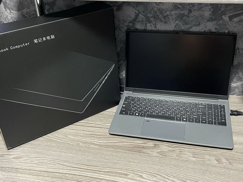 НОВЫЙ! Ноутбук Castom GS-E200 16gb/1000gb