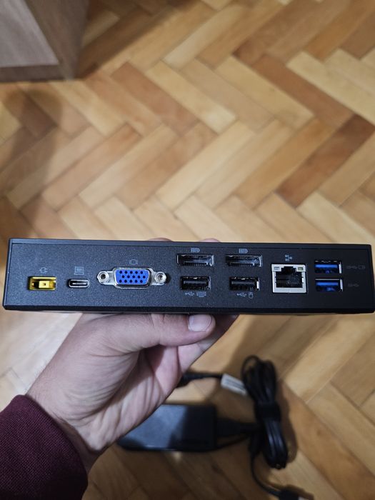 Docking station thinkpad