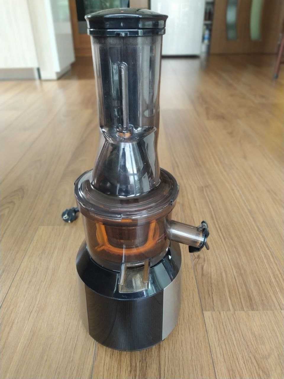 Сокоизтисквачка Бавна Вертикална 240W, Slow Juicer V-108 Wide Mouth Ju