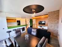 Penthouse LUX chirie 3 camere 90mp|+ 2 bai-parcare| Centru| Platinia