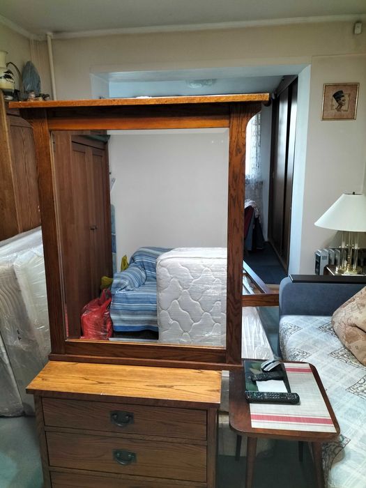 Зеркало настенное