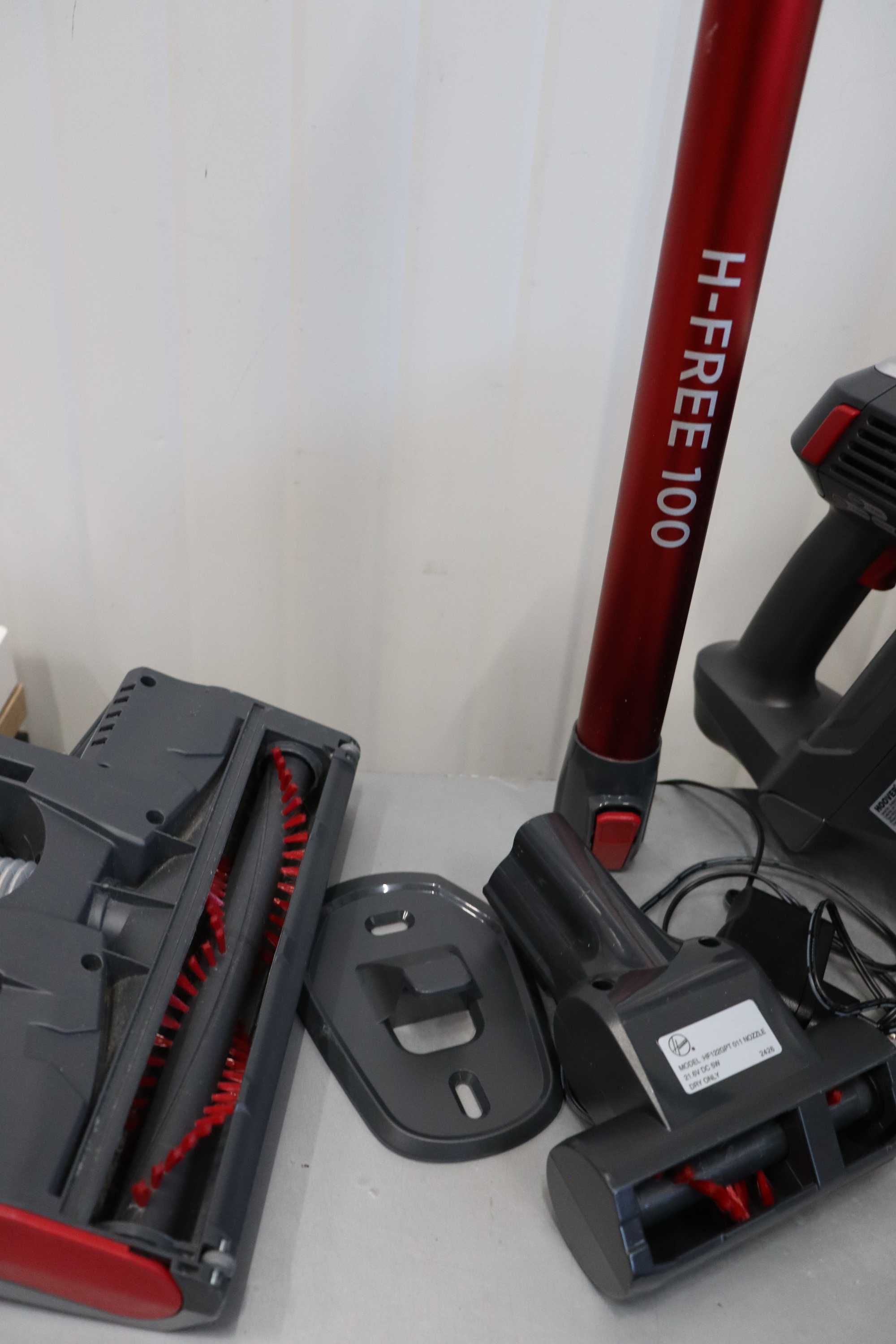 Вертикална Безкабелна Прахосмукачка Hoover H-FREE 100, ANIMAL
