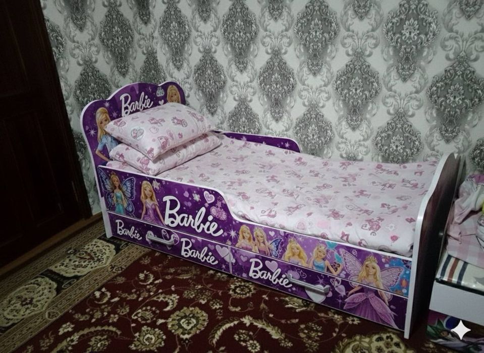 Детская кровать с матрасом