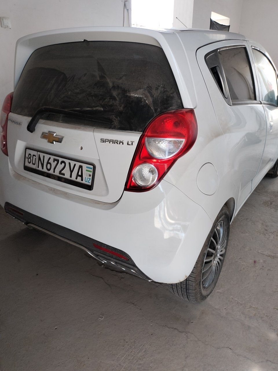 Chevrolet spark.