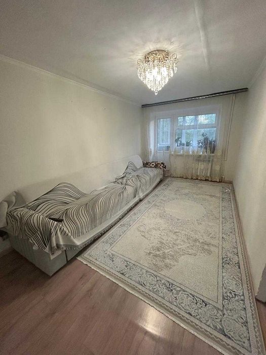 Продаю 3 комн квартиру на 3 этаже, раздельная планировка