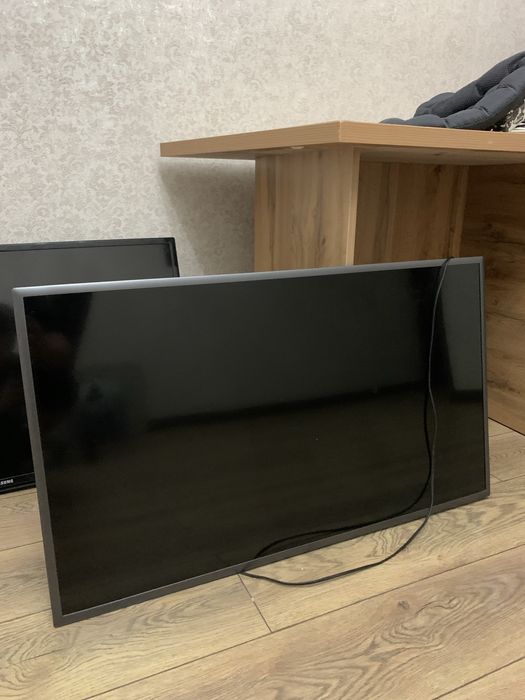 Телевизор Samsung / YouTube всё есть
