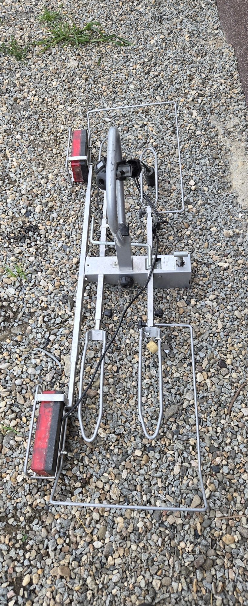 Suport biciclete pentru carlig