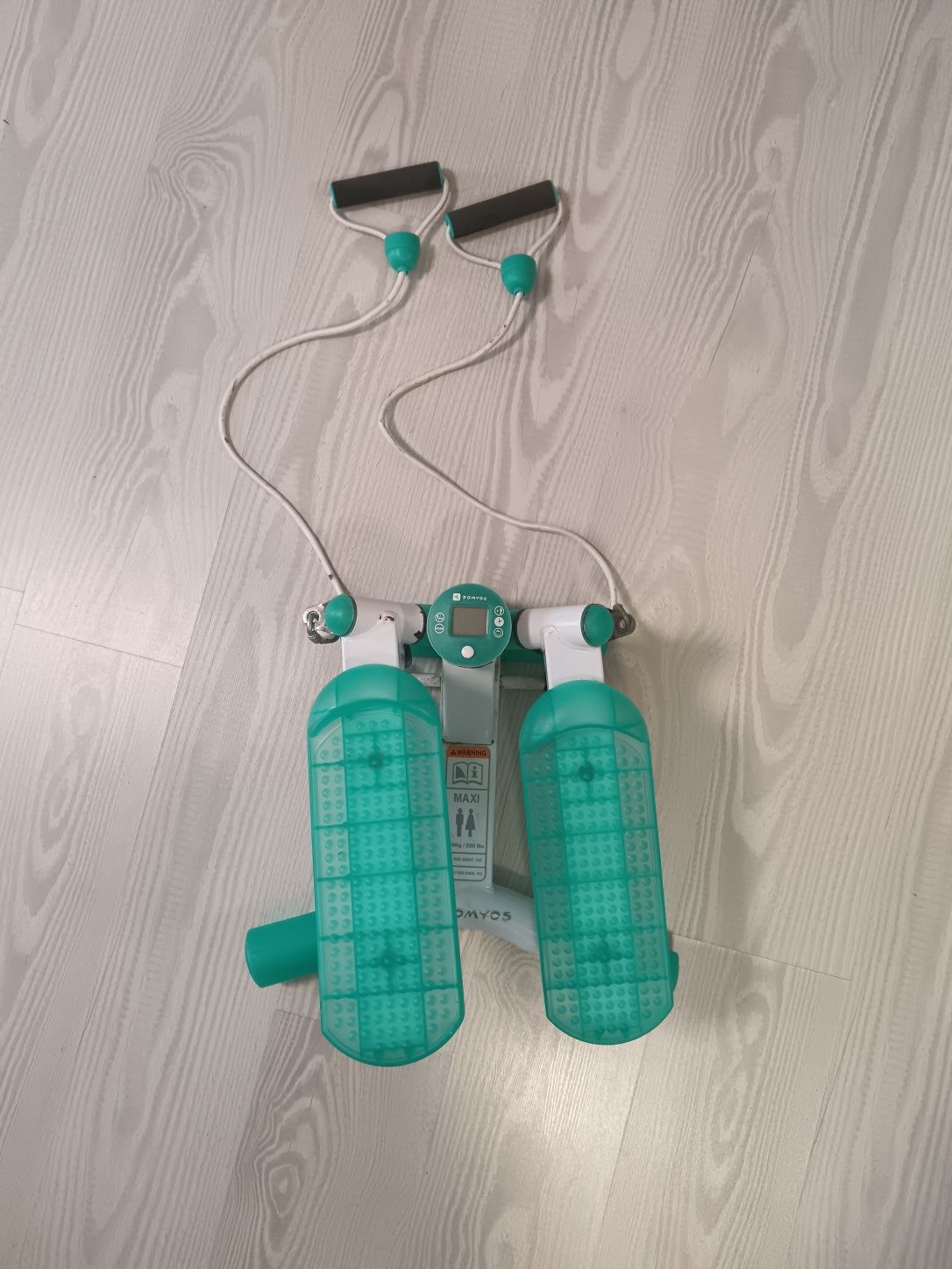 Vand stepper de camera cu corzi