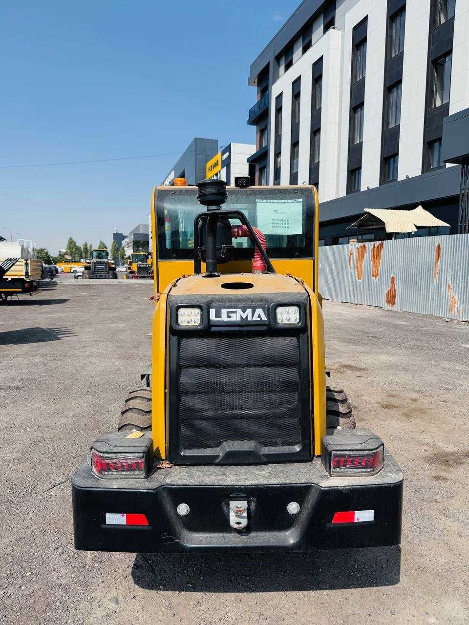 Фронтальный погрузчик Lugong LM916
