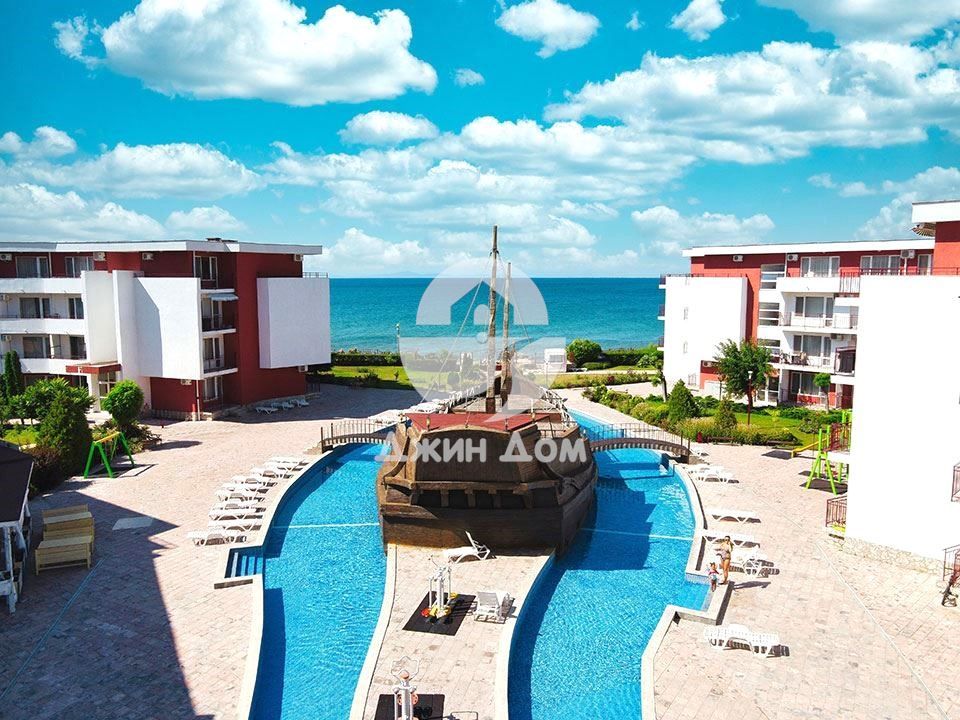 Продава се Тристаен апартамент в к.к. Елените - 107 кв.м за 701 €/кв.м - Снимка #11