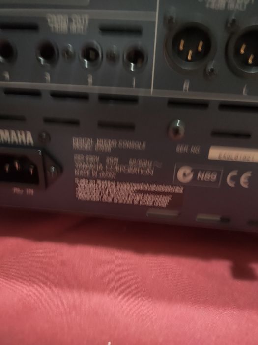 Vând Mixer Yamaha 01v 96