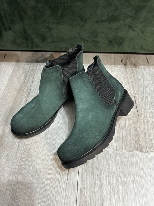 Botine Benvenuti noi + Bocanci Deichmann marimea 39