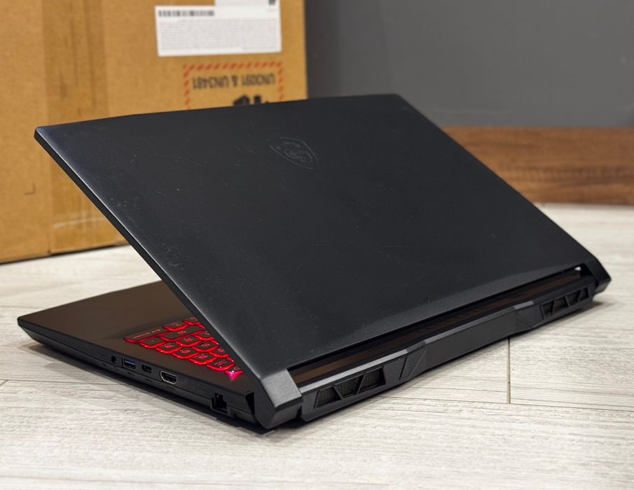 15.6 IPS 144hz/RTX 3060 6GB / i5/ 16GB РАМ/SSD/ Hi-Res Audio