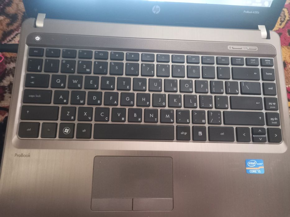 Core i5 2 та ноутбук сотилади