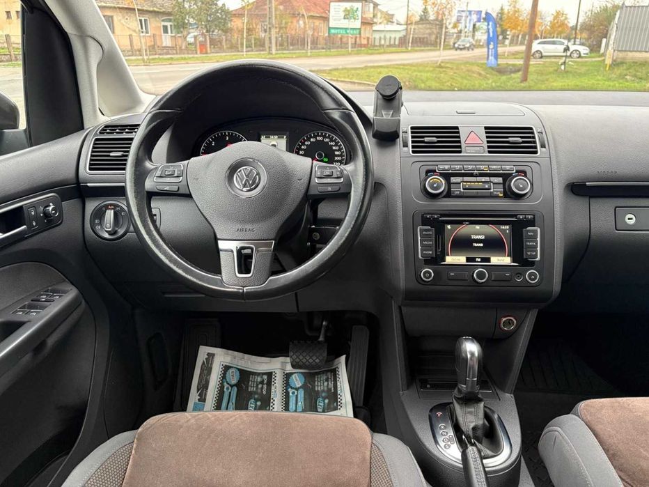 VW TOURAN / 2012 / 7 LOCURI / 2.0 TDI 140 CP / DSG / 209.000 km