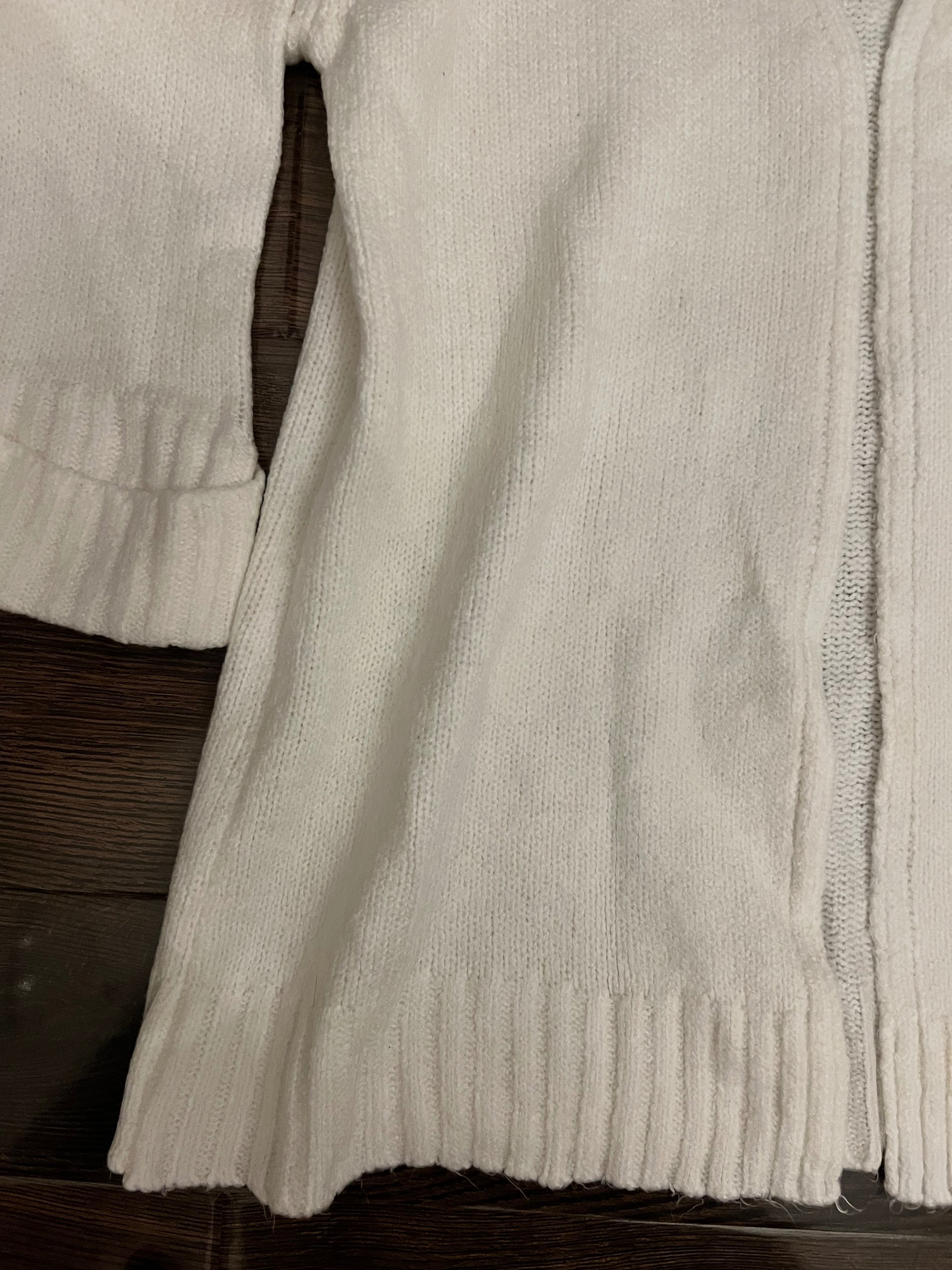 Кардиган кофта белая крупно вязанка новая М размер