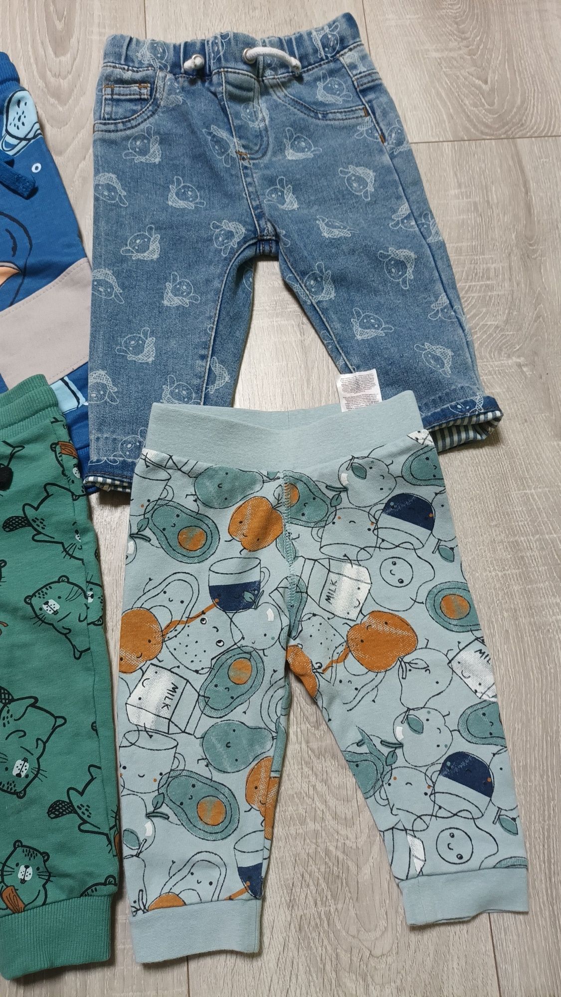 Lot pantaloni bebe