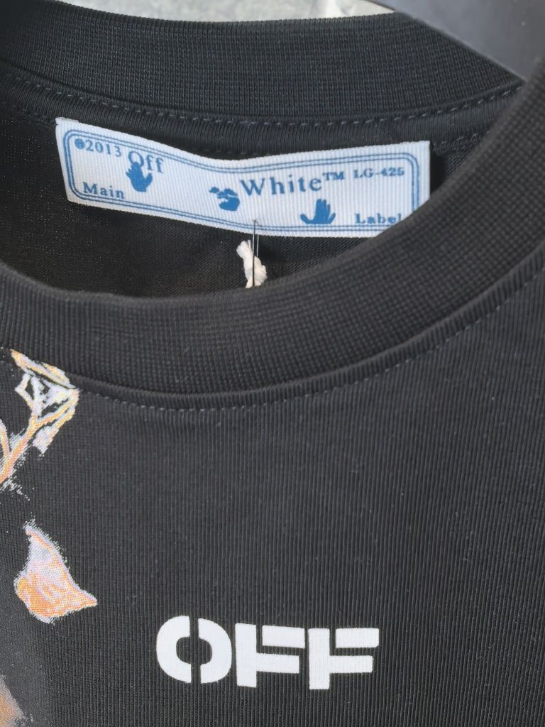 Off White тениска ЧЕРНА