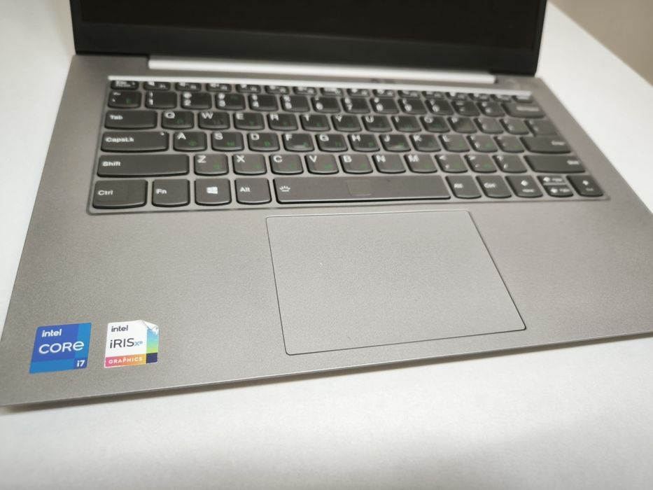 Lenovo Thinkbook 14 G2 ITL
16/512Gb
Intel core i7 1165G7 2.8GHZ 11-avl