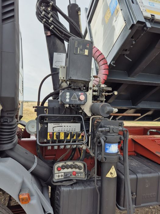 Iveco Eurocargo 13E180 ,Basculabil,Macara HIAB!!! Radiocomanda!!!