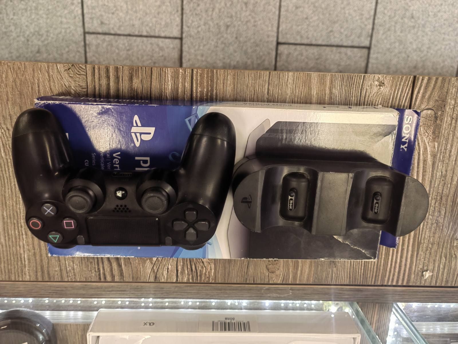 Конзола Playstation 4