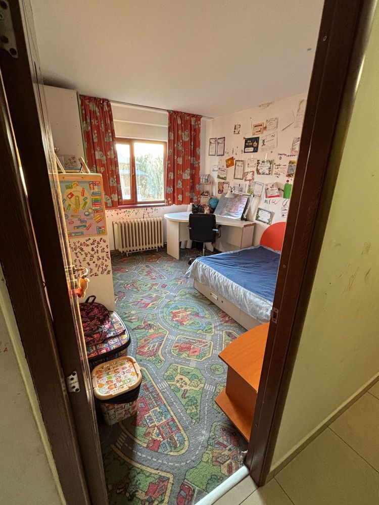 Direct proprietar!!! Vanzare 3 camere  Nicolina ( strada Libertatii )