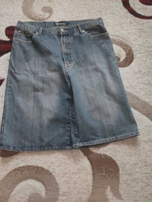 Blugi scurți jorts stil true religion