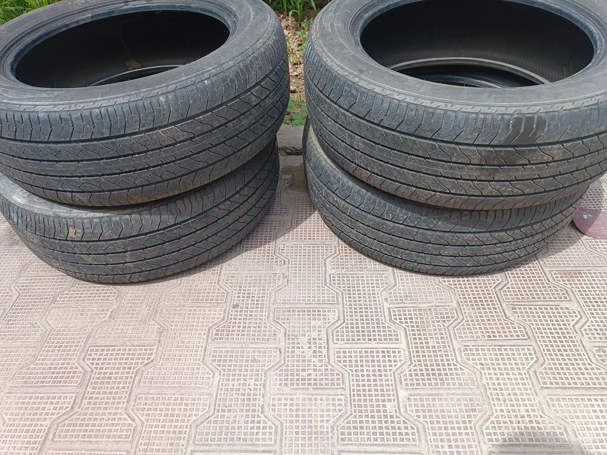 235/55R18 balon DUNLOP