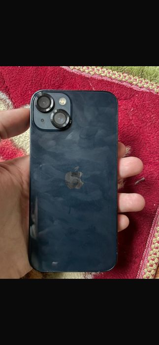 Продам айфон 13.