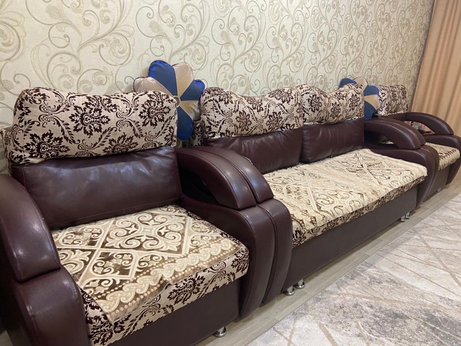 Продается Диван срочно