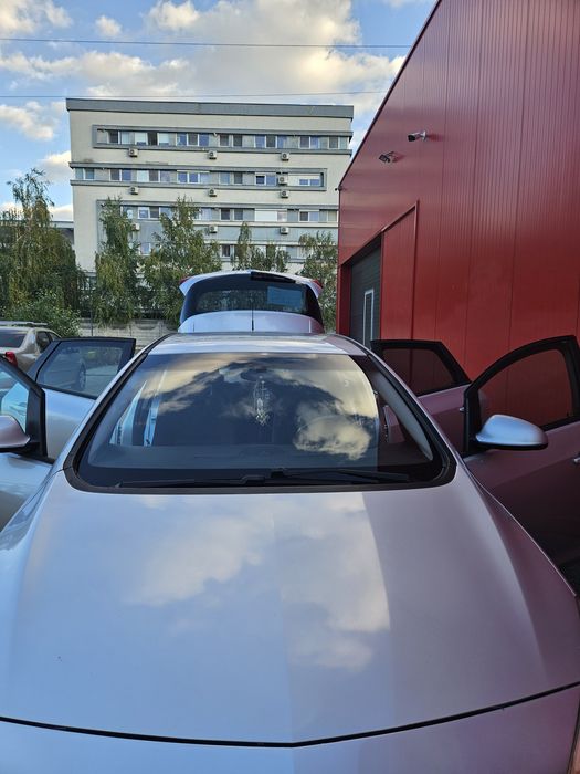 Vând OPEL ASTRA J 2012